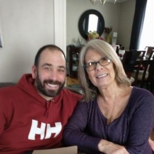 Meet your Posher, Mandy